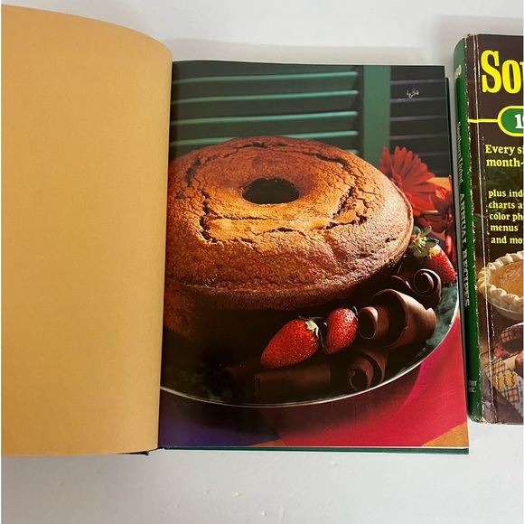 Southern Living Annual Recipes 1980 & 1992 / 100s of Vintage Recipes - Picture 8 of 15